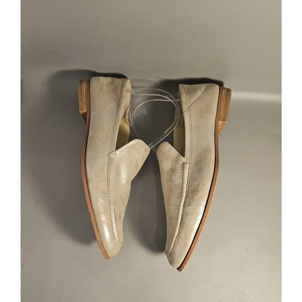 Vince Camuto “Jendeyaz” Shimmering Gold Leather Women's Loafers 10B Comfort